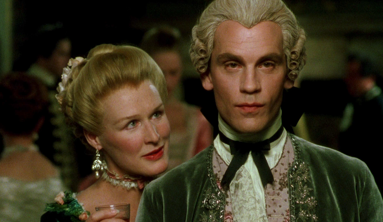 Glenn Close as Marquise de Merteuil and John Malkovich as Vicomte de Valmont in Dangerous Liaisons, directed by Stephen Frears in 1988.