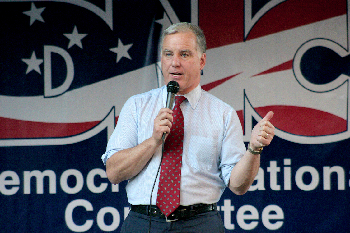 Academics Accuse Howard Dean of Repeating Falsehoods About Halloween Costume Scandal